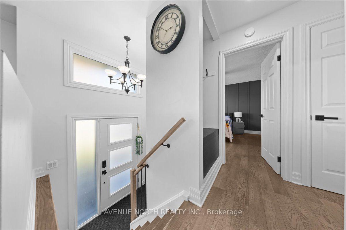 Photo 4 of 1524 Beaconfield Street, Ottawa, Bilberry Creek/Queenswood Heights — HOMEH