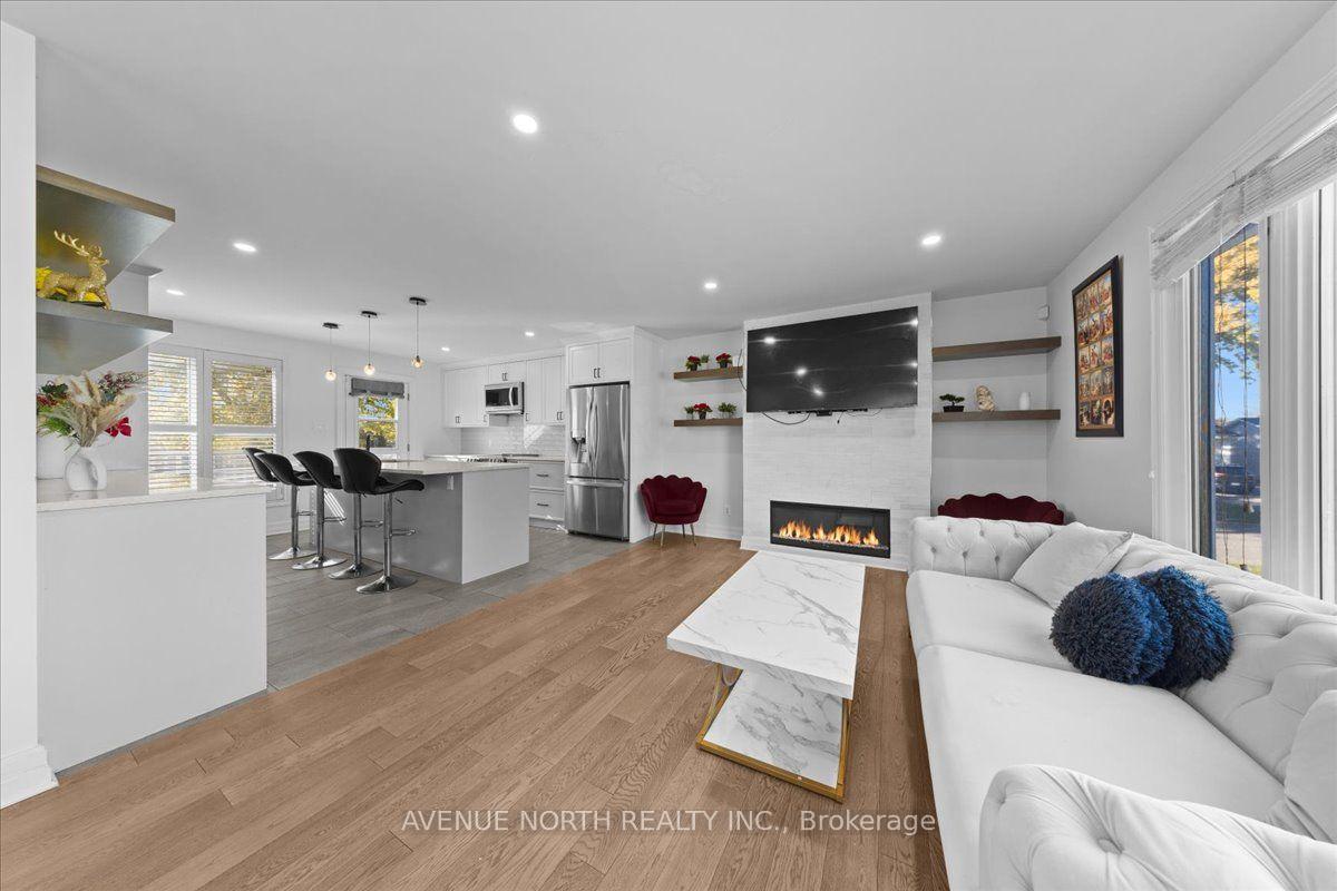 Photo 5 of 1524 Beaconfield Street, Ottawa, Bilberry Creek/Queenswood Heights — HOMEH