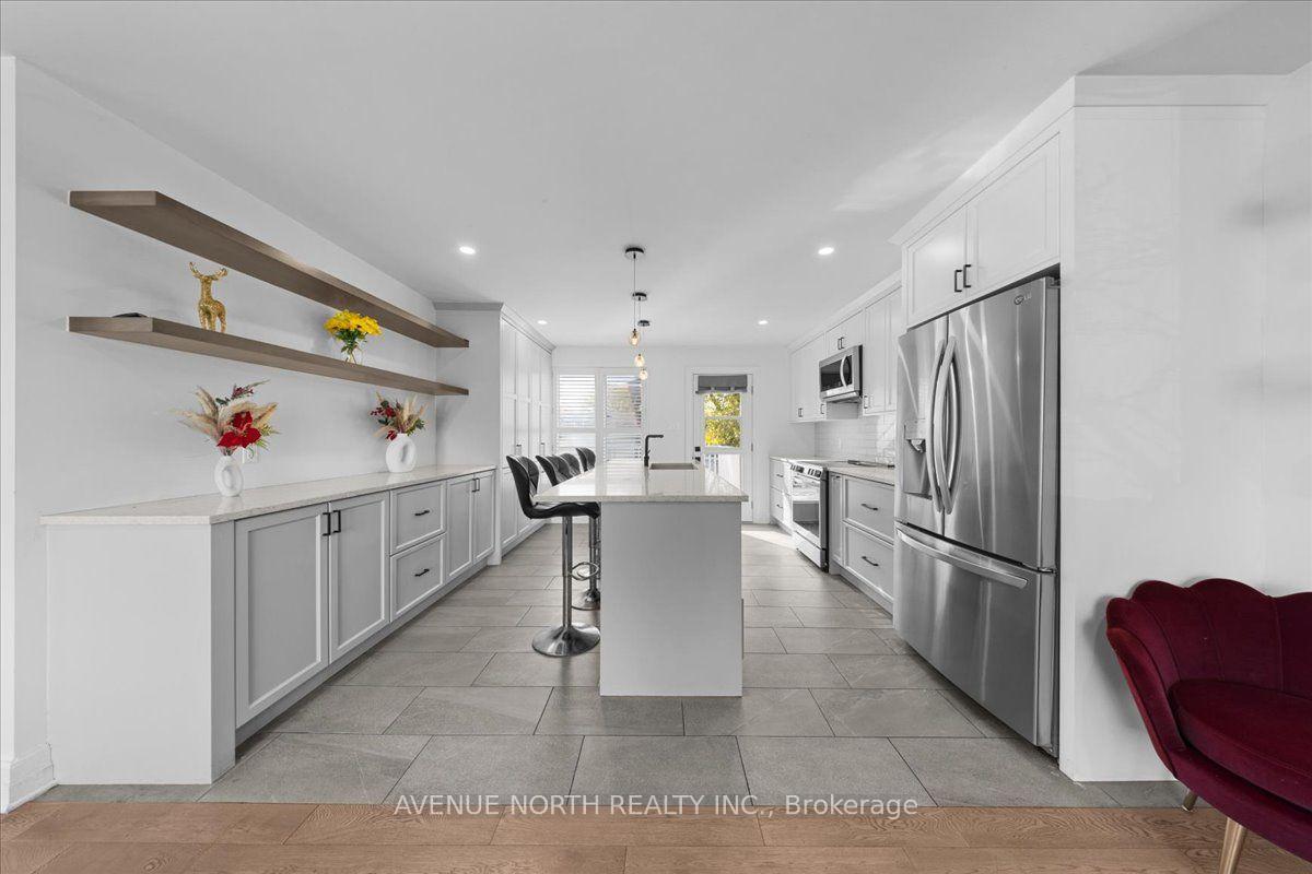 Photo 6 of 1524 Beaconfield Street, Ottawa, Bilberry Creek/Queenswood Heights — HOMEH