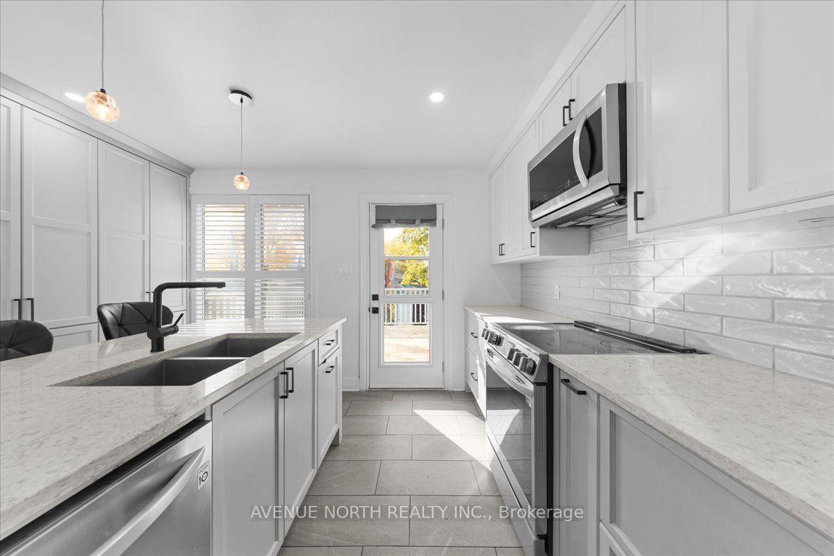 Photo 8 of 1524 Beaconfield Street, Ottawa, Bilberry Creek/Queenswood Heights — HOMEH