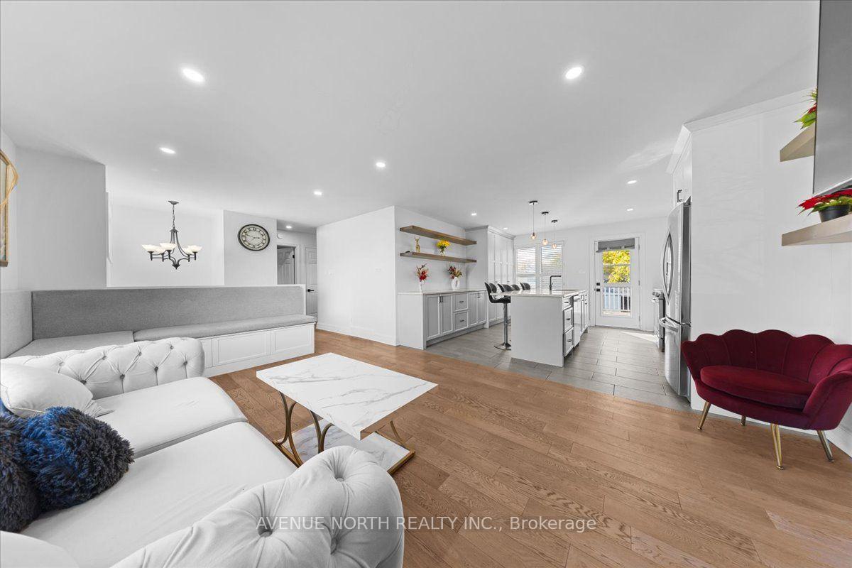 Photo 12 of 1524 Beaconfield Street, Ottawa, Bilberry Creek/Queenswood Heights — HOMEH