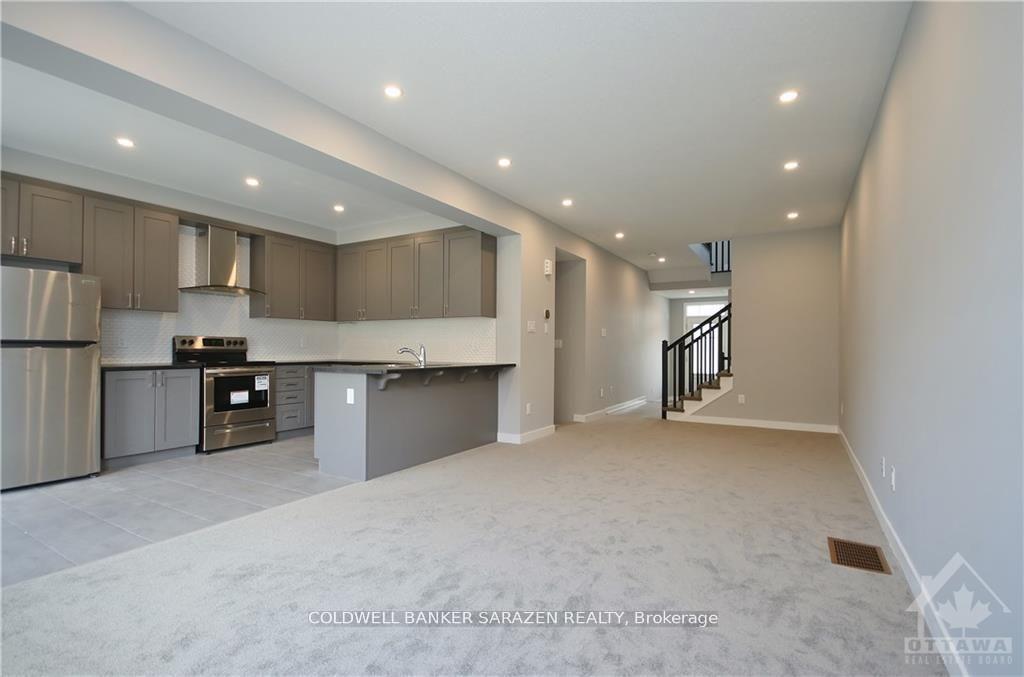 Photo 4 of 204 Atima Circle, Ottawa, Barrhaven - Half Moon Bay — HOMEH