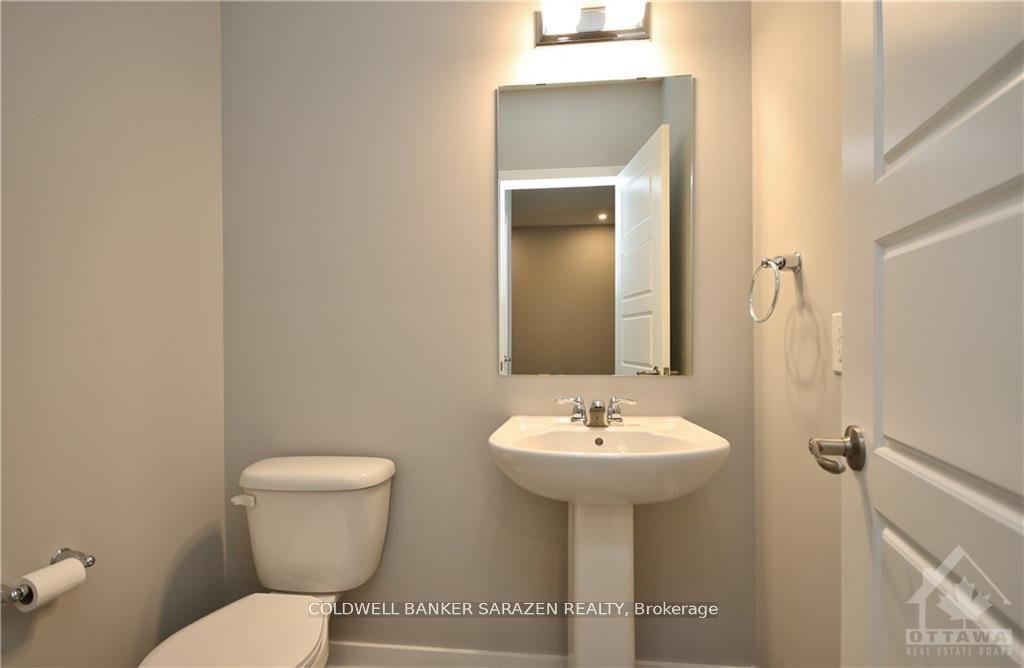 Photo 11 of 204 Atima Circle, Ottawa, Barrhaven - Half Moon Bay — HOMEH