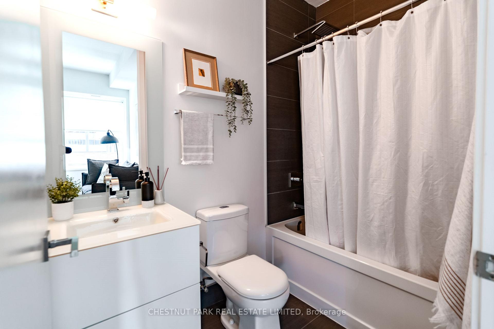 Photo 17 of Unit 320, 111 St Clair Avenue W, Toronto, Yonge-St. Clair — HOMEH