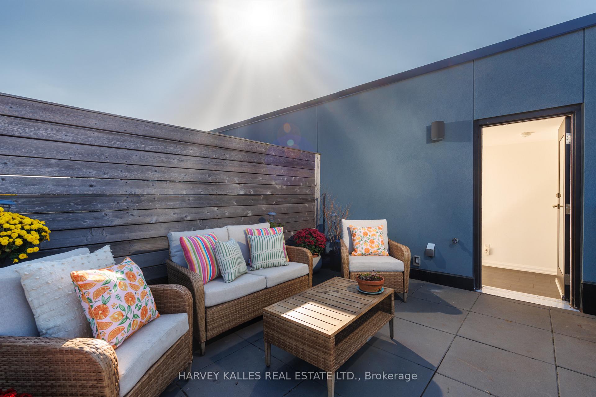 Photo 30 of Unit Th49, 10 Brin Drive, Etobicoke, Edenbridge-Humber Valley — HOMEH