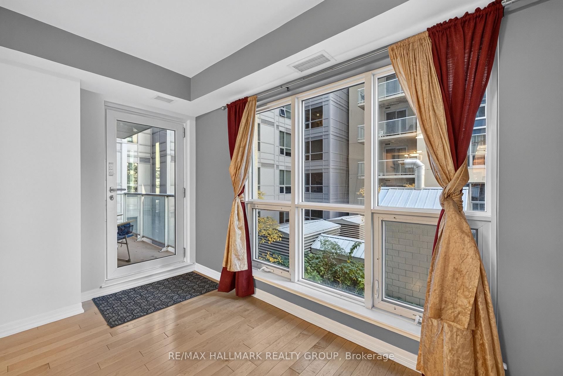 Photo 7 of Unit 506, 242 Rideau Street, Ottawa, Sandy Hill — HOMEH