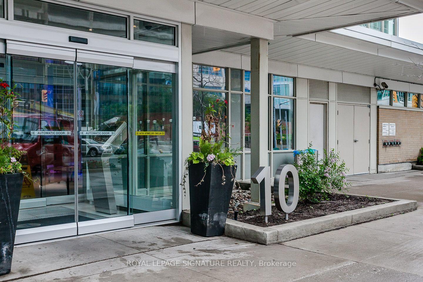 Photo of Unit 1212, 10 Navy Wharf Court