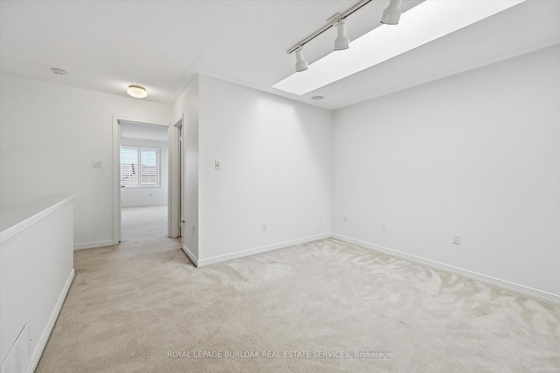 Photo 24 of 2256 Turnberry Road, Burlington, Rose — HOMEH