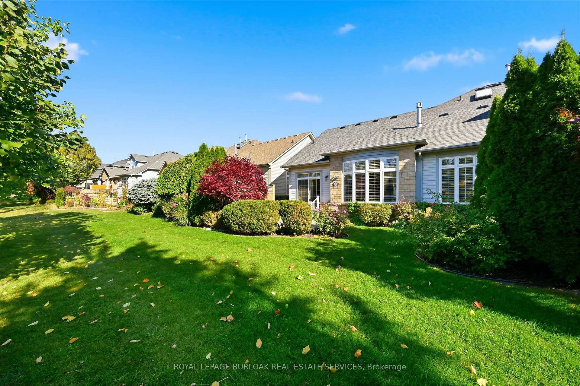 Photo 36 of 2256 Turnberry Road, Burlington, Rose — HOMEH