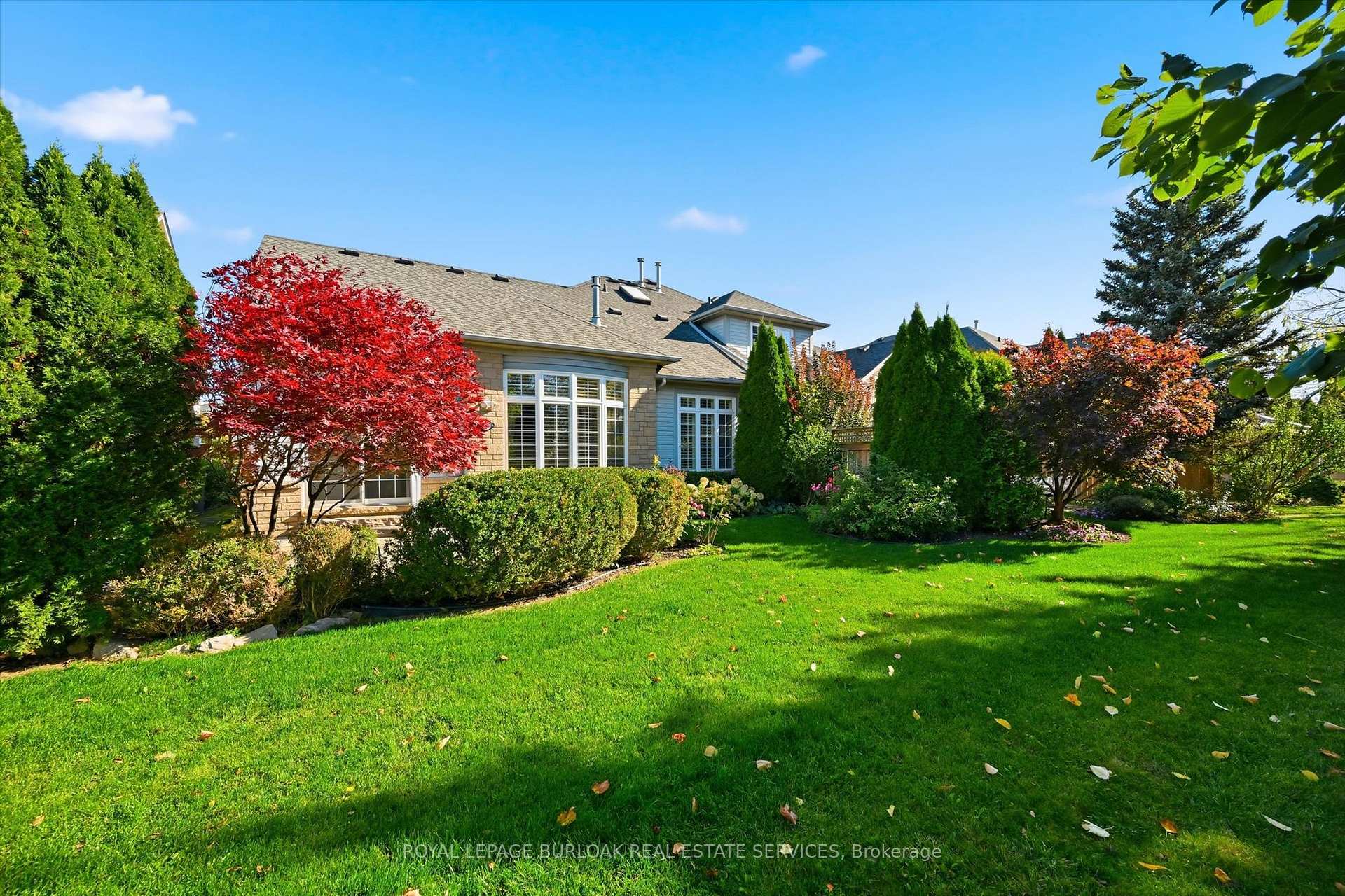Photo 37 of 2256 Turnberry Road, Burlington, Rose — HOMEH