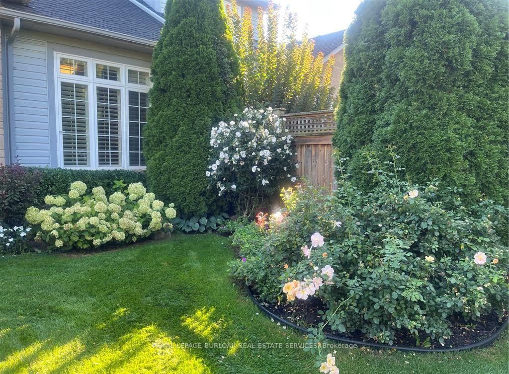 Photo 43 of 2256 Turnberry Road, Burlington, Rose — HOMEH