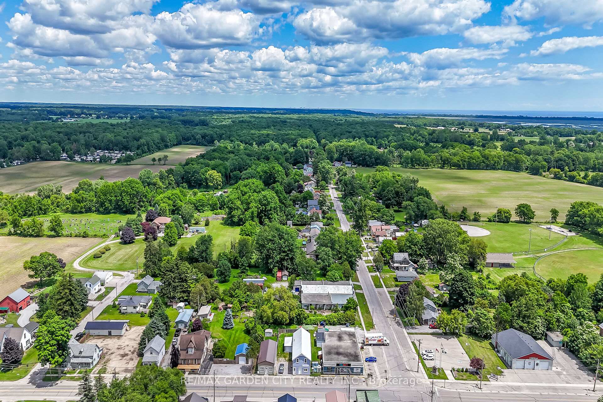 Photo 28 of 192 Townline Street N, Norfolk, St. Williams — HOMEH