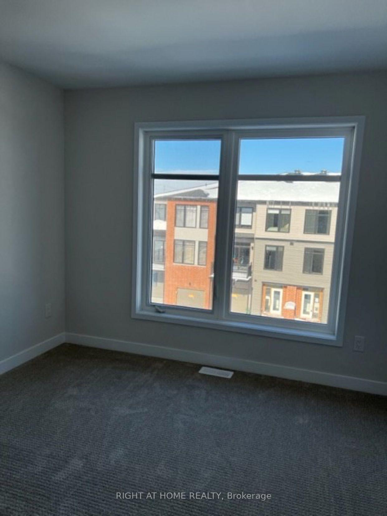 Photo 5 of 108 Visor Private, Ottawa, Kanata - Emerald Meadows/Trailwest — HOMEH