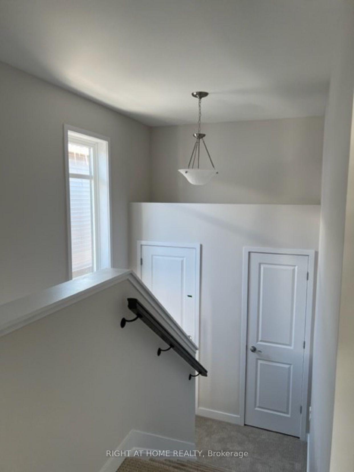 Photo 11 of 108 Visor Private, Ottawa, Kanata - Emerald Meadows/Trailwest — HOMEH