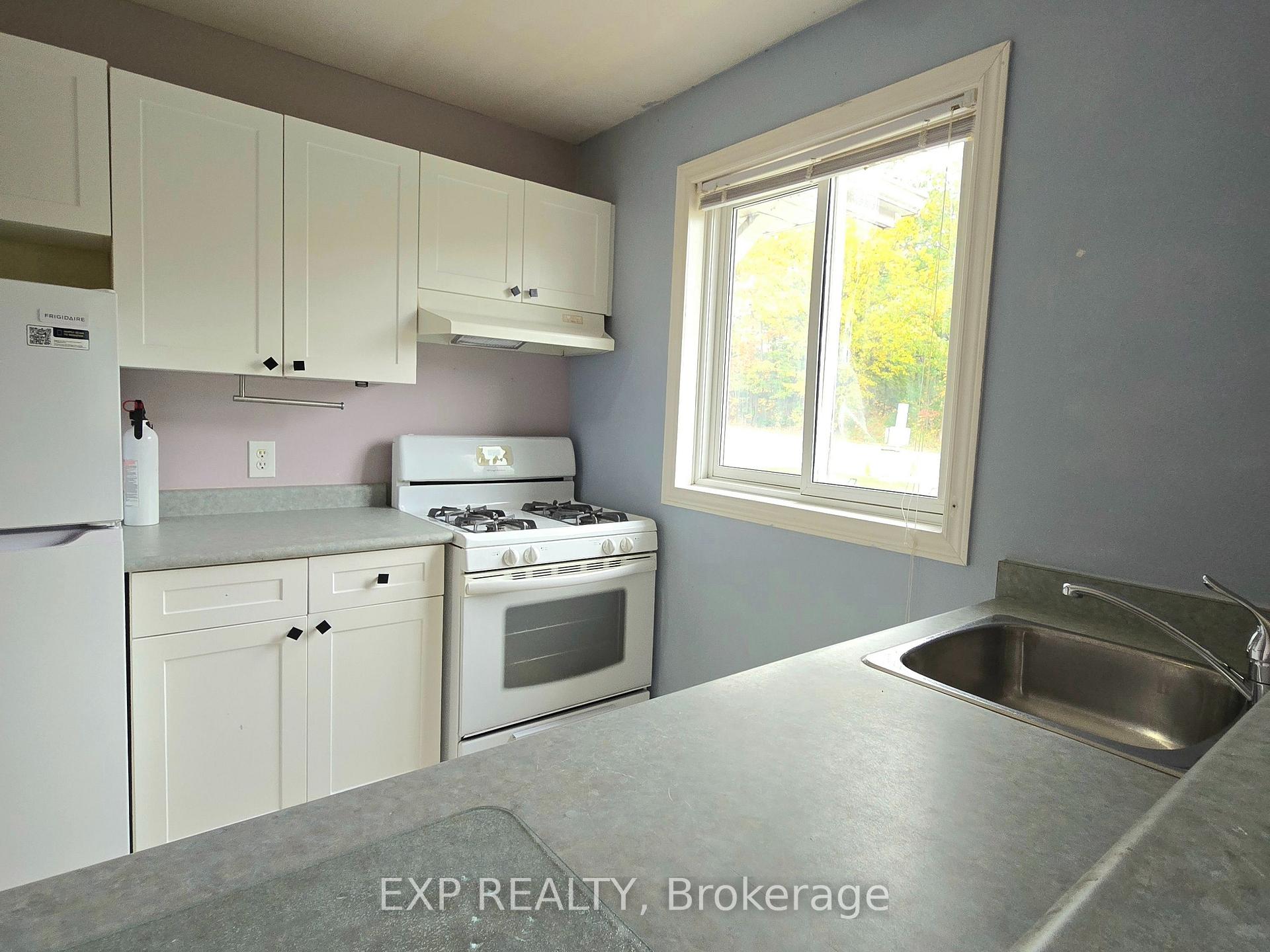 Photo 4 of Unit 1, 1 Maple Road, Tiny, Rural Tiny — HOMEH