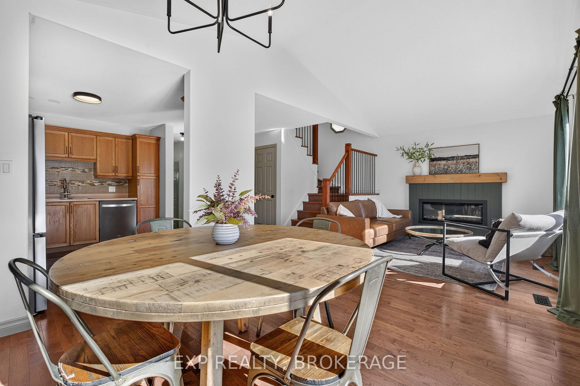 Photo 21 of 975 Rainbow Crescent, Kingston, Kingston East (Incl Barret Crt) — HOMEH