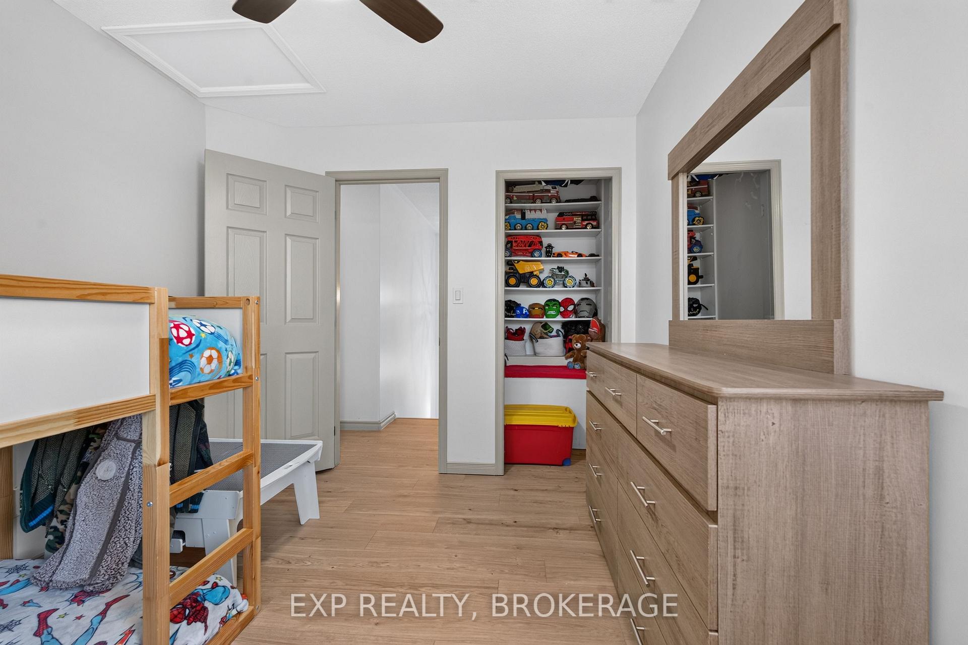 Photo 29 of 975 Rainbow Crescent, Kingston, Kingston East (Incl Barret Crt) — HOMEH