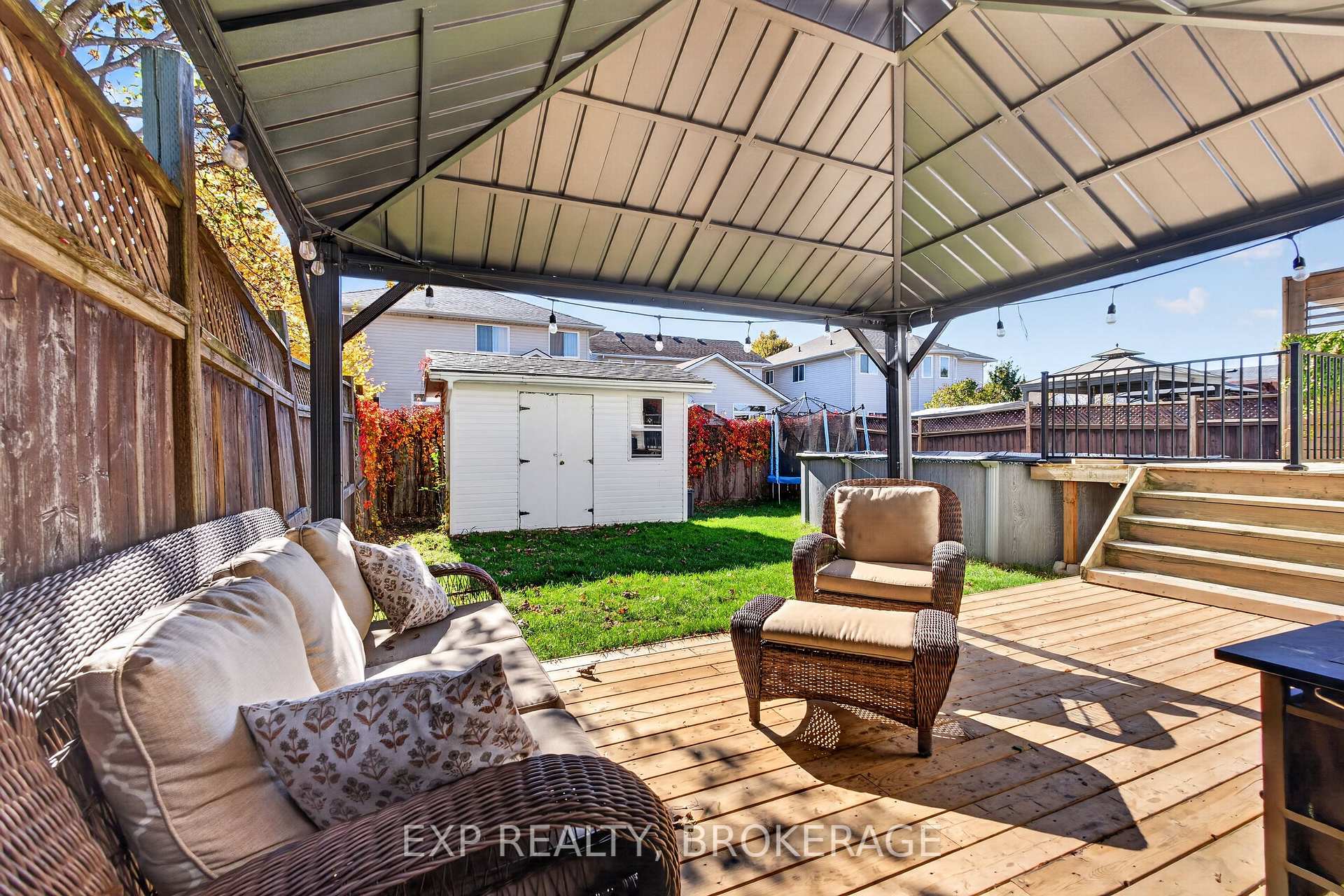 Photo 30 of 975 Rainbow Crescent, Kingston, Kingston East (Incl Barret Crt) — HOMEH