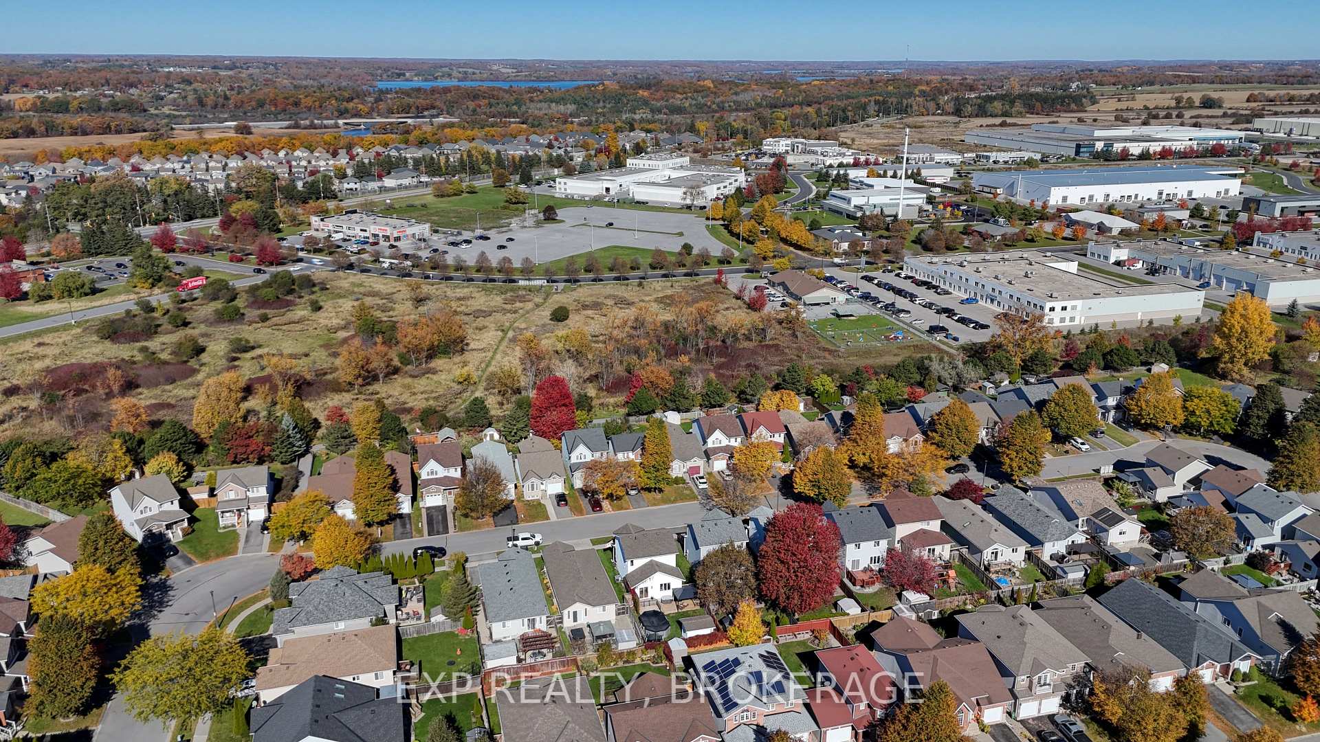 Photo 43 of 975 Rainbow Crescent, Kingston, Kingston East (Incl Barret Crt) — HOMEH