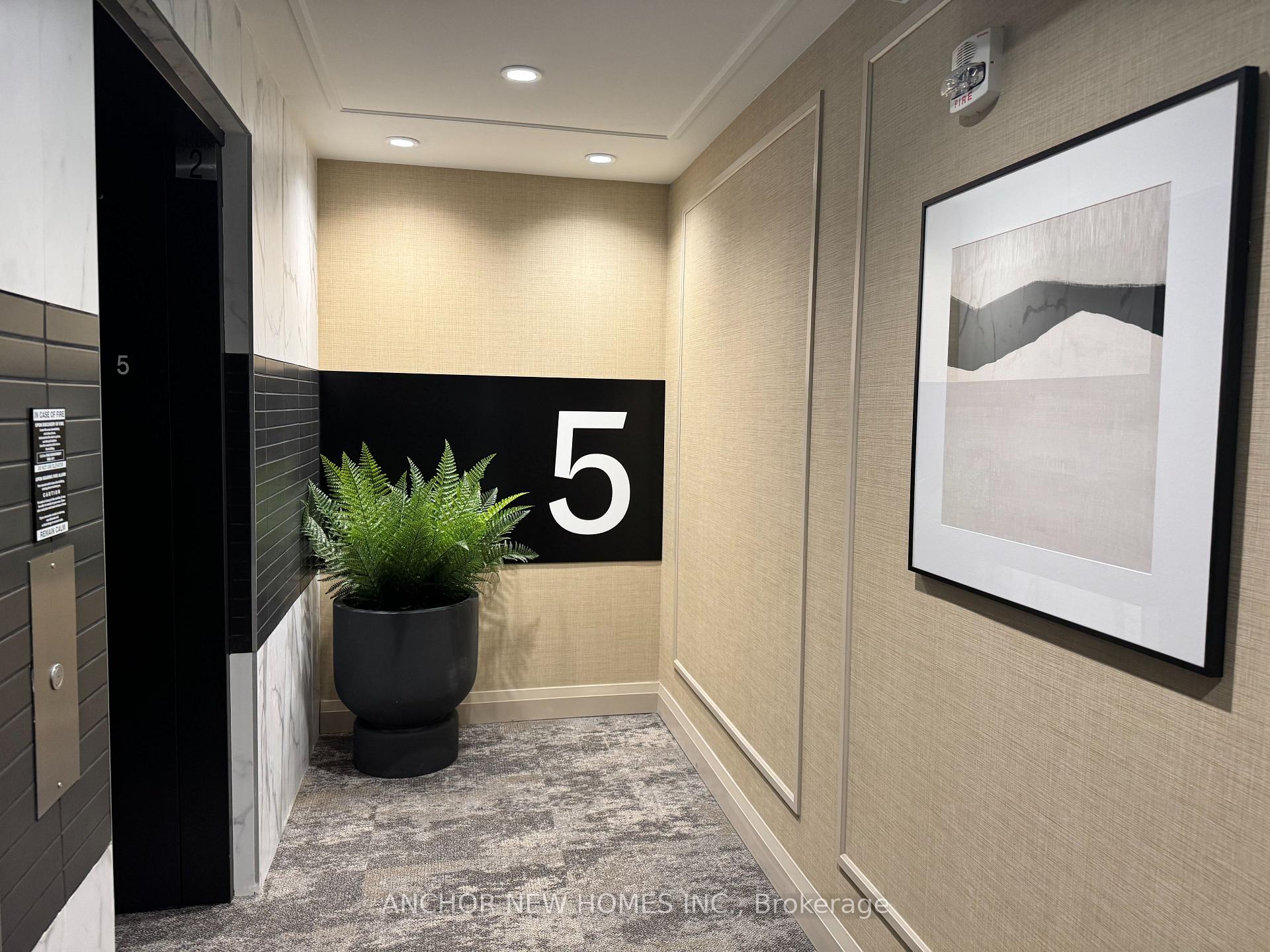 Photo 4 of Unit 521, 3250 Carding Mill Trail, Oakville, Glenorchy — HOMEH