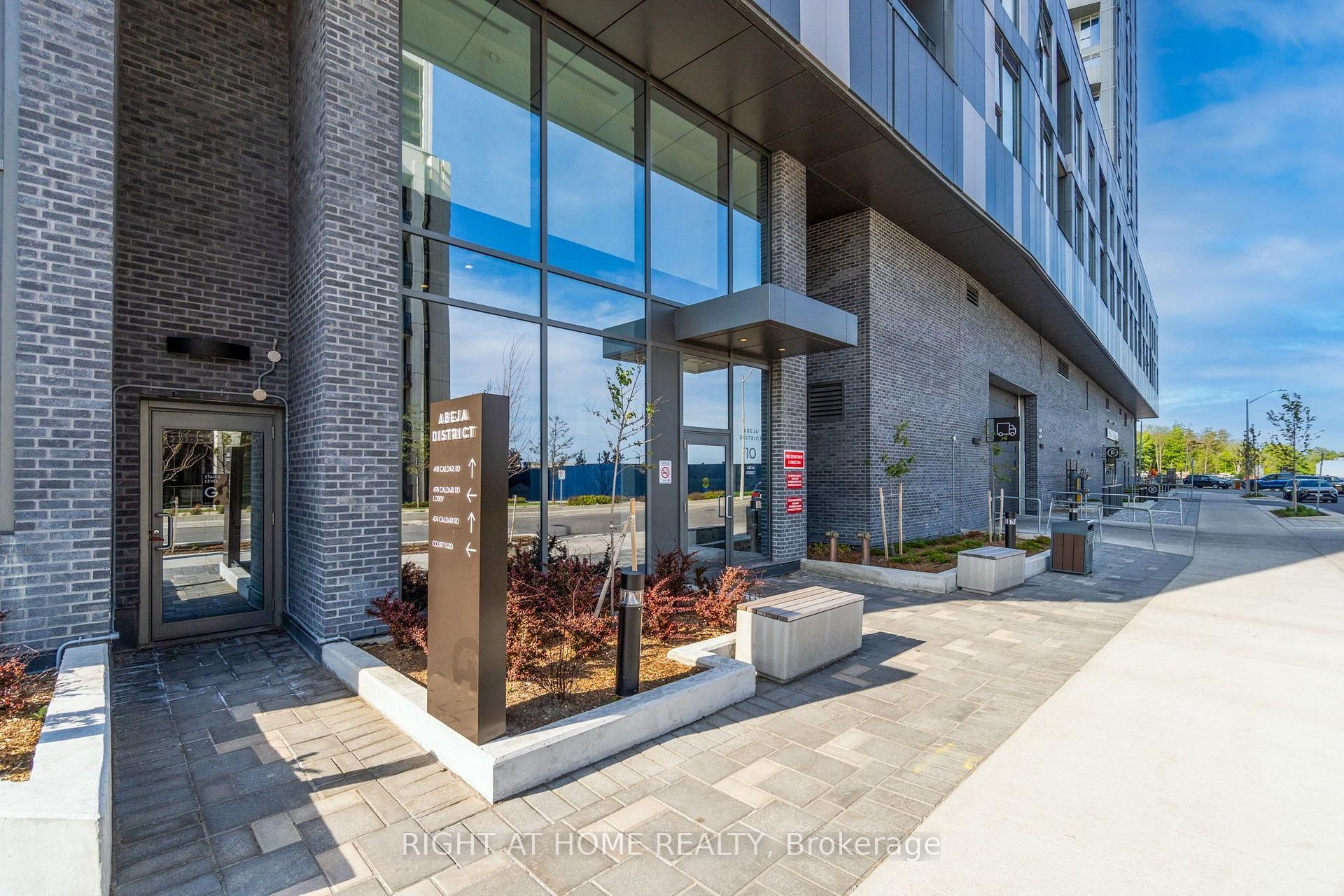 Photo 21 of Unit 1321, 10 Abeja Street, Vaughan, Concord — HOMEH