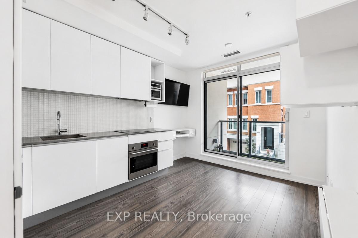 Photo 3 of Unit 216, 377 Madison Avenue, Toronto, Casa Loma — HOMEH
