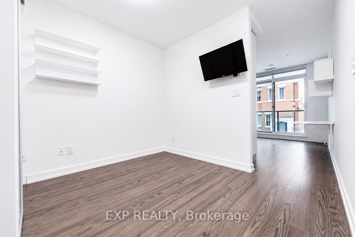 Photo 12 of Unit 216, 377 Madison Avenue, Toronto, Casa Loma — HOMEH