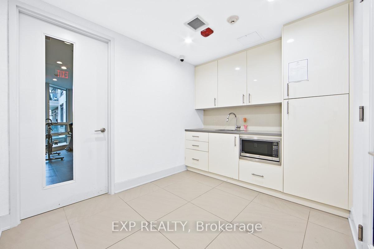 Photo 22 of Unit 216, 377 Madison Avenue, Toronto, Casa Loma — HOMEH