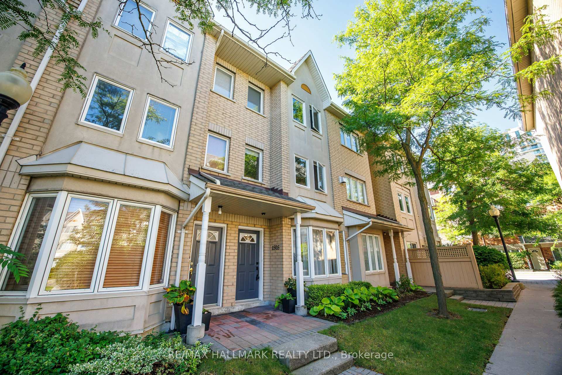 Photo of Unit 1505, 28 Rosebank Drive