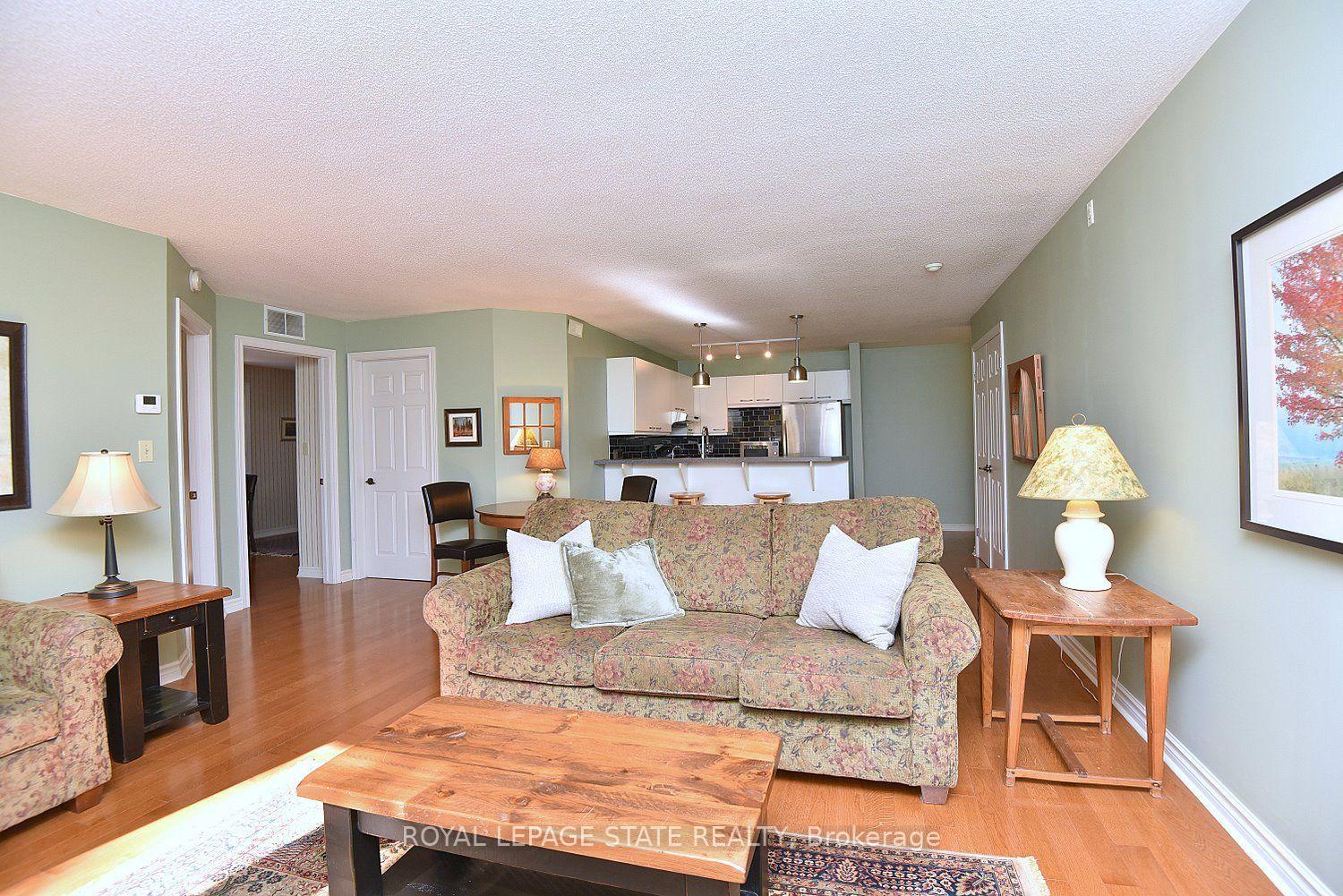 Photo 6 of Unit 313, 2030 Cleaver Avenue W, Burlington, Headon — HOMEH