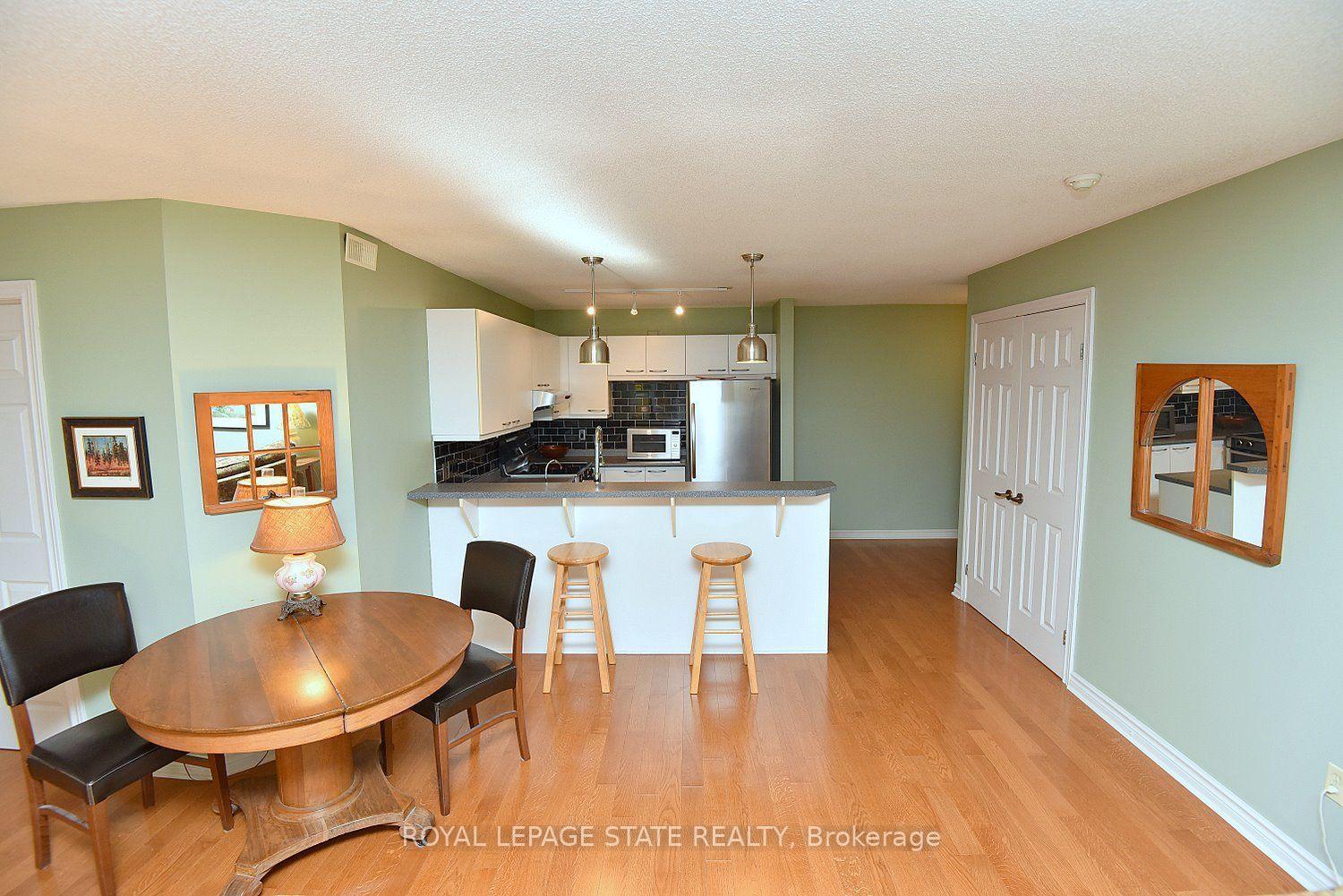 Photo 11 of Unit 313, 2030 Cleaver Avenue W, Burlington, Headon — HOMEH