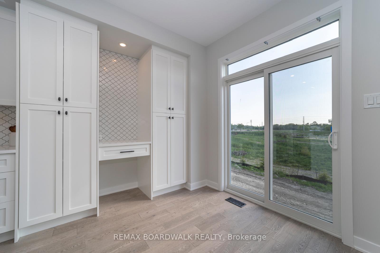 Photo 9 of 128 Main Halyard Lane, Ottawa, Barrhaven - Half Moon Bay — HOMEH