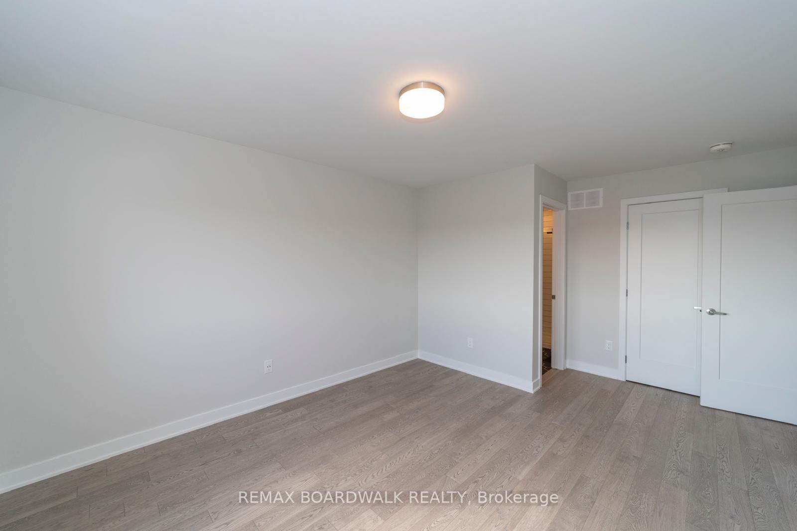 Photo 16 of 128 Main Halyard Lane, Ottawa, Barrhaven - Half Moon Bay — HOMEH