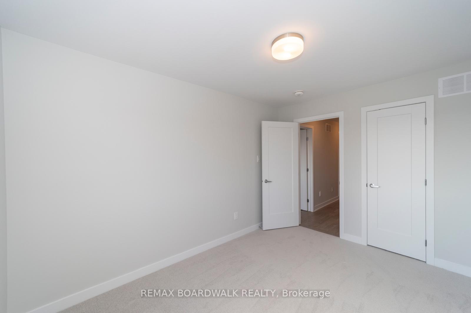 Photo 23 of 128 Main Halyard Lane, Ottawa, Barrhaven - Half Moon Bay — HOMEH