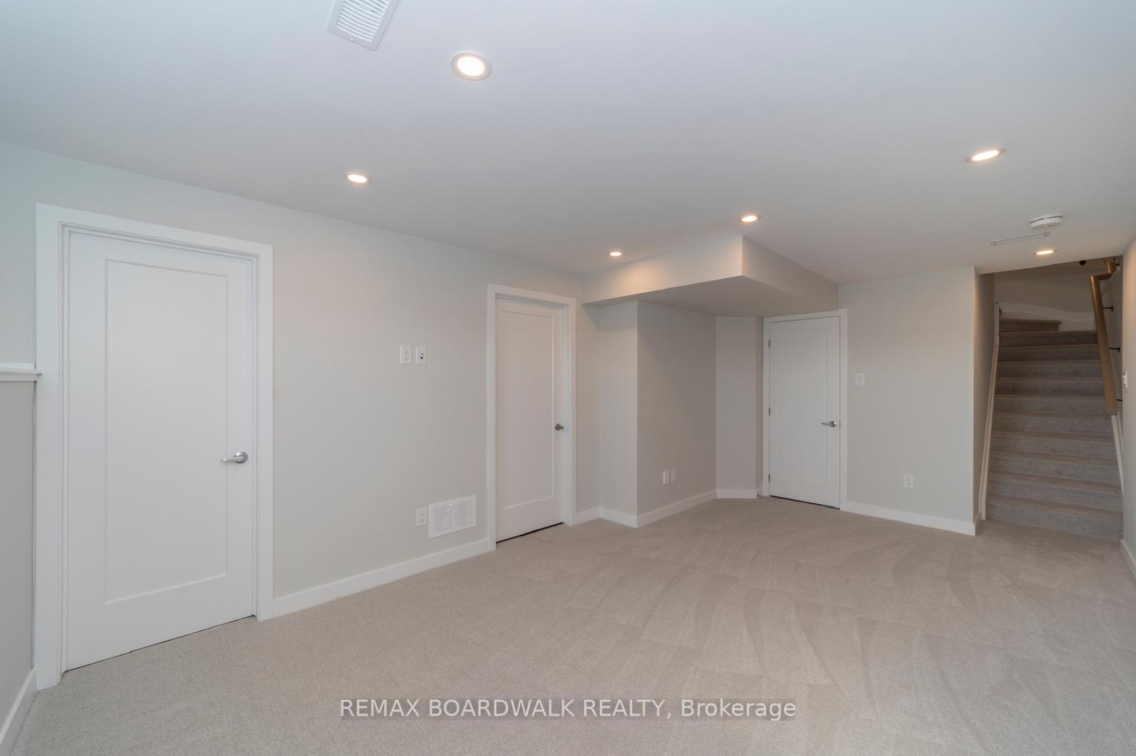 Photo 32 of 128 Main Halyard Lane, Ottawa, Barrhaven - Half Moon Bay — HOMEH