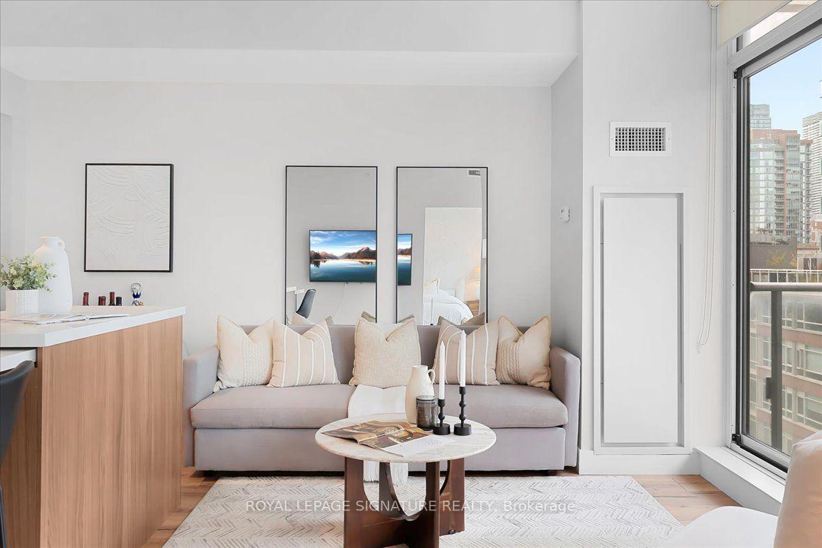 Photo 13 of Unit 908, 39 Sherbourne Street, Toronto, Moss Park — HOMEH