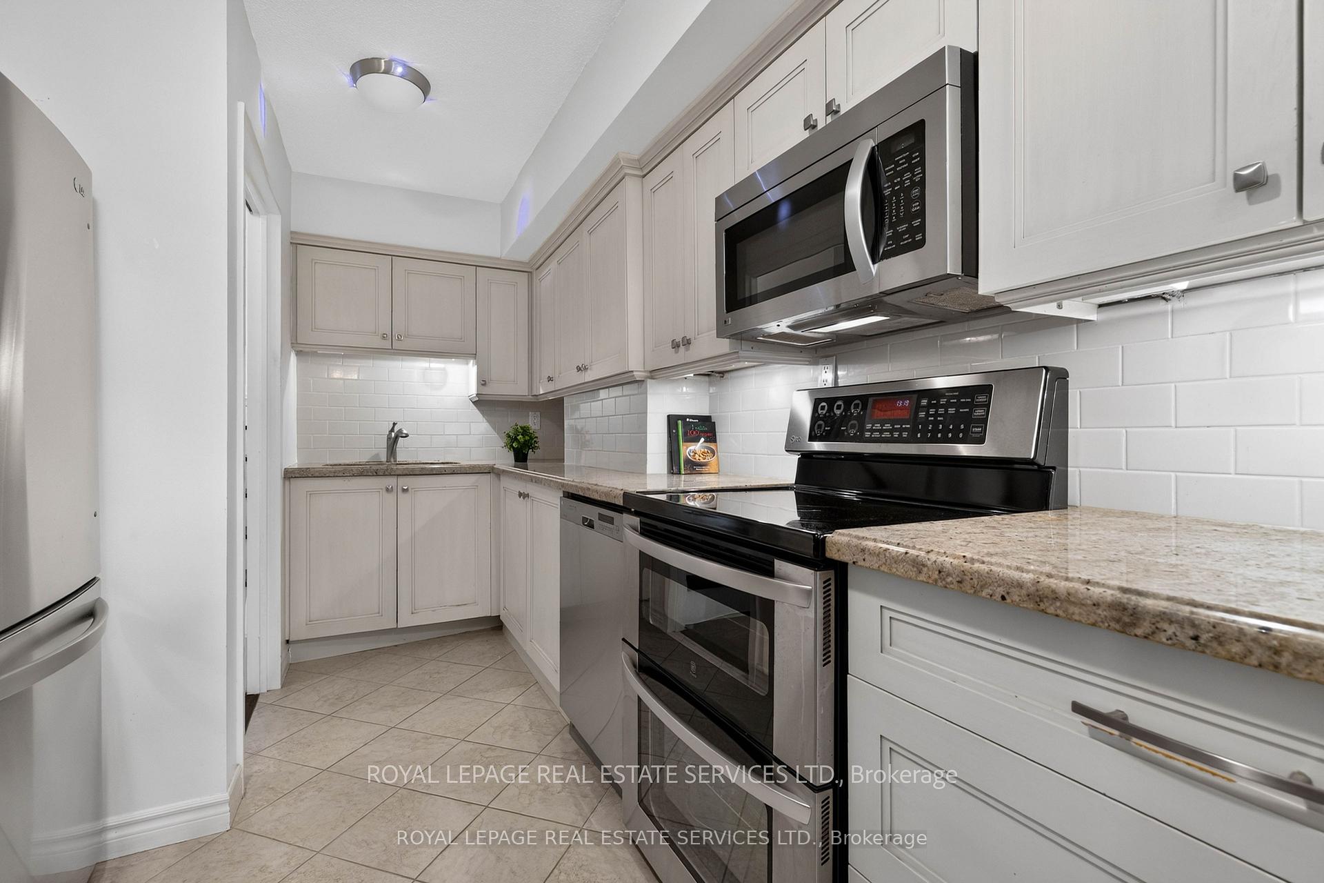 Photo 5 of Unit A03, 284 Mill Road, Etobicoke, Markland Wood — HOMEH