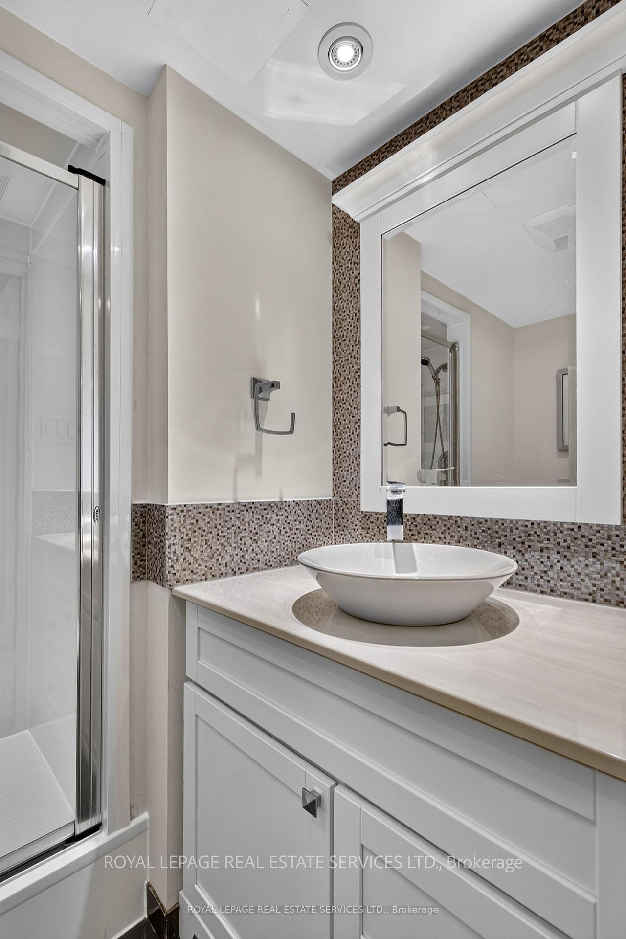 Photo 23 of Unit A03, 284 Mill Road, Etobicoke, Markland Wood — HOMEH