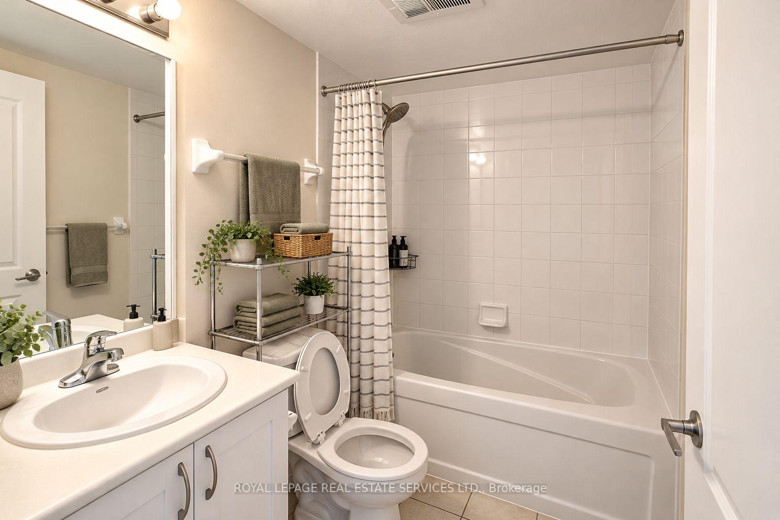 Photo 27 of Unit 1005, 4 Elsinore Path, Etobicoke, New Toronto — HOMEH