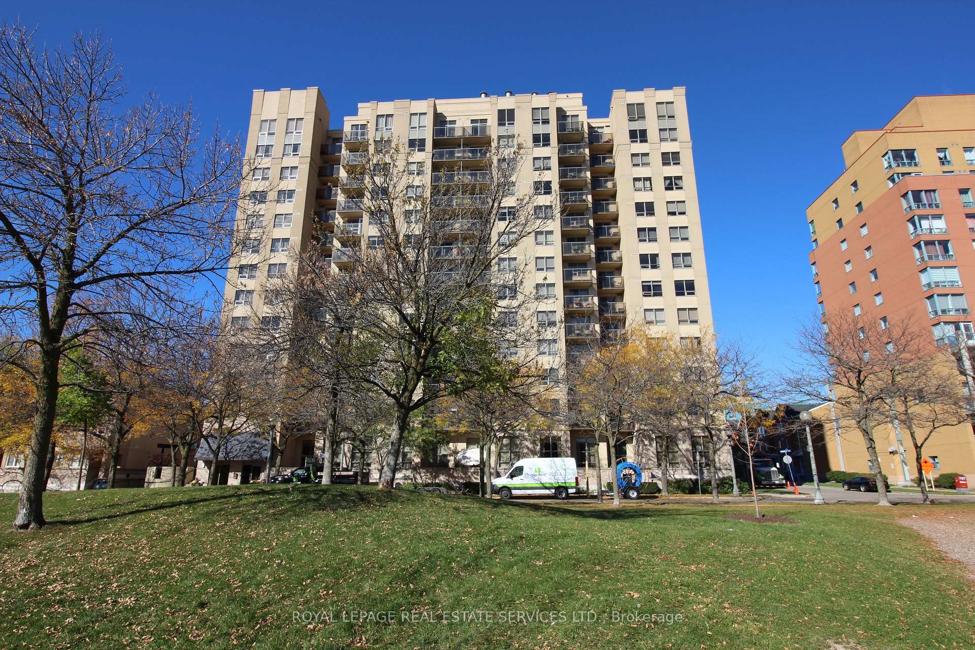 Photo 36 of Unit 1005, 4 Elsinore Path, Etobicoke, New Toronto — HOMEH