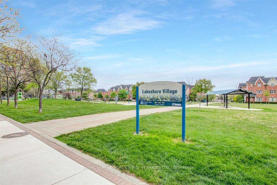 Photo 44 of Unit 1005, 4 Elsinore Path, Etobicoke, New Toronto — HOMEH