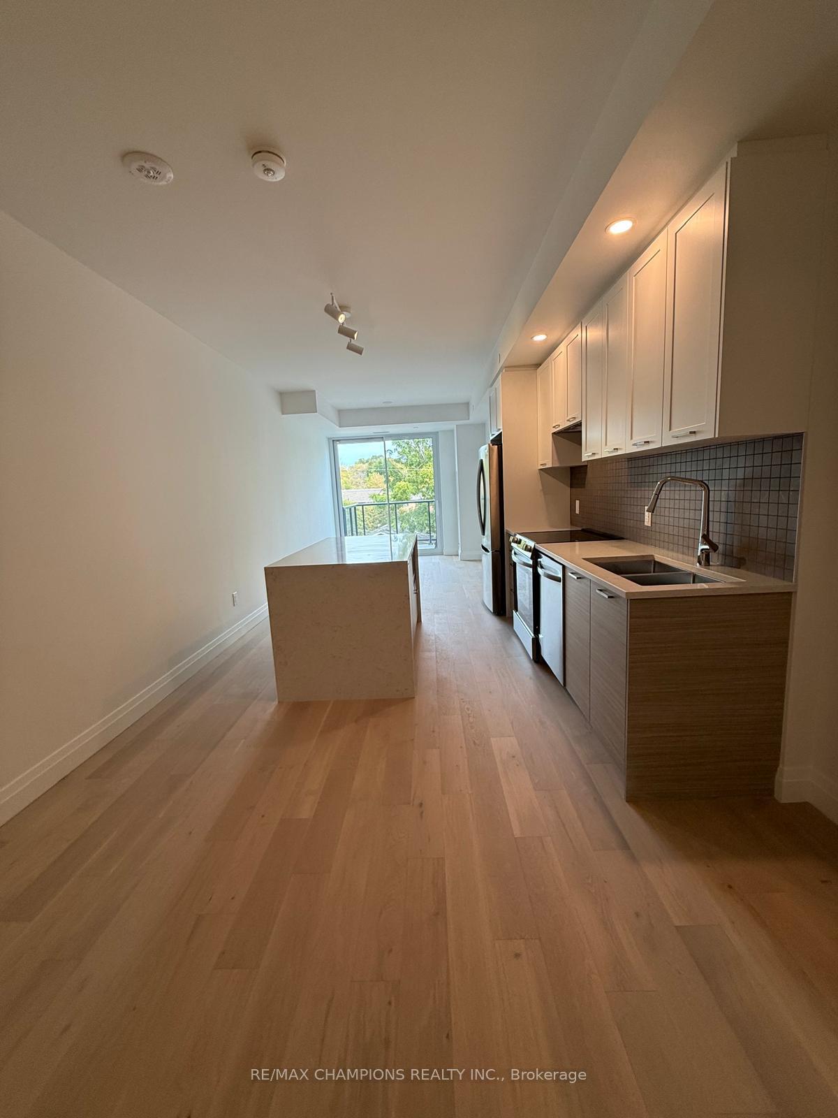 Photo 7 of Unit 209, 26 Mill Street, Halton Hills, Georgetown — HOMEH