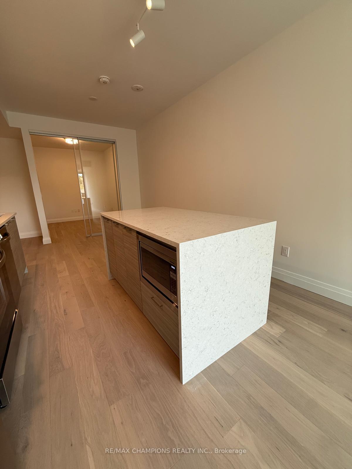 Photo 10 of Unit 209, 26 Mill Street, Halton Hills, Georgetown — HOMEH