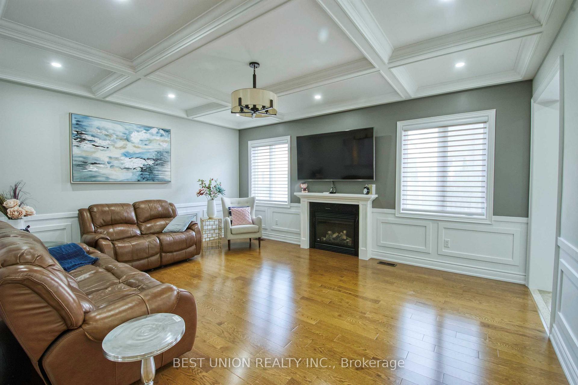 Photo 10 of 1183 Mctavish Drive, Newmarket, Stonehaven-Wyndham — HOMEH