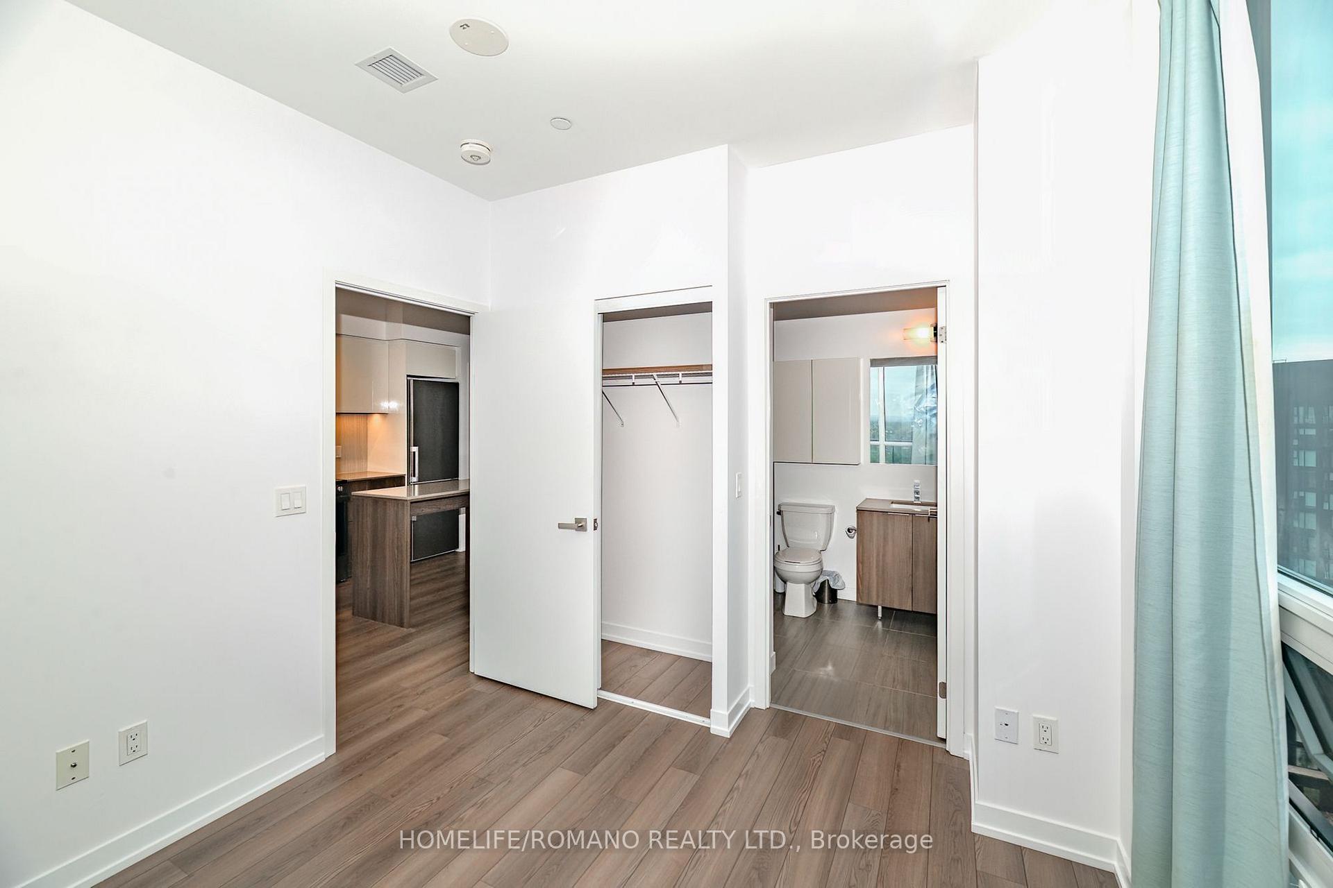 Photo 10 of Unit 1602, 31 Tippett Road, North York, Clanton Park — HOMEH