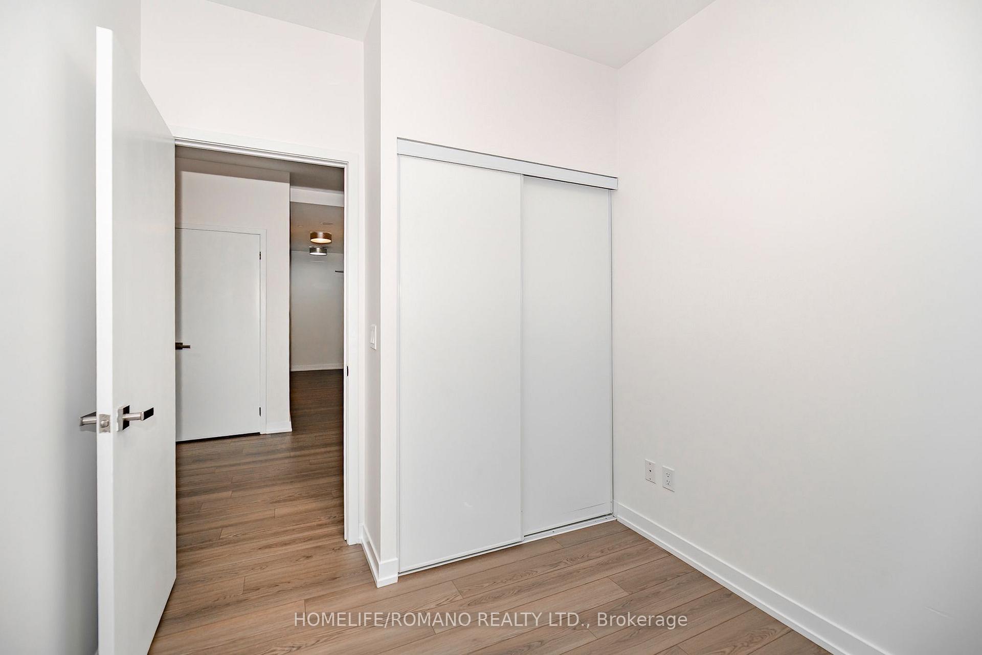 Photo 14 of Unit 1602, 31 Tippett Road, North York, Clanton Park — HOMEH