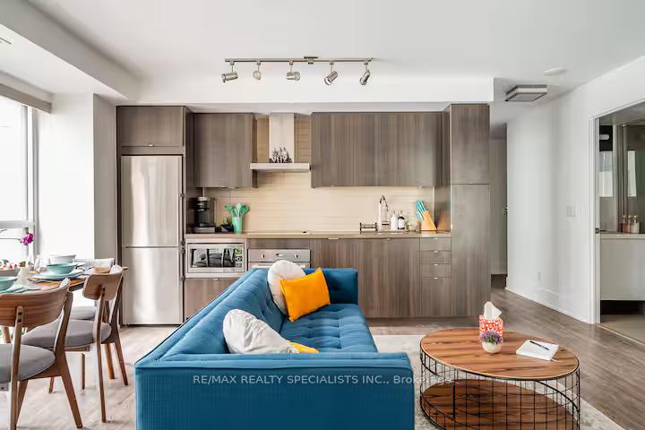 Photo 15 of Unit 304, 300 Front Street W, Toronto, Waterfront Communities — HOMEH