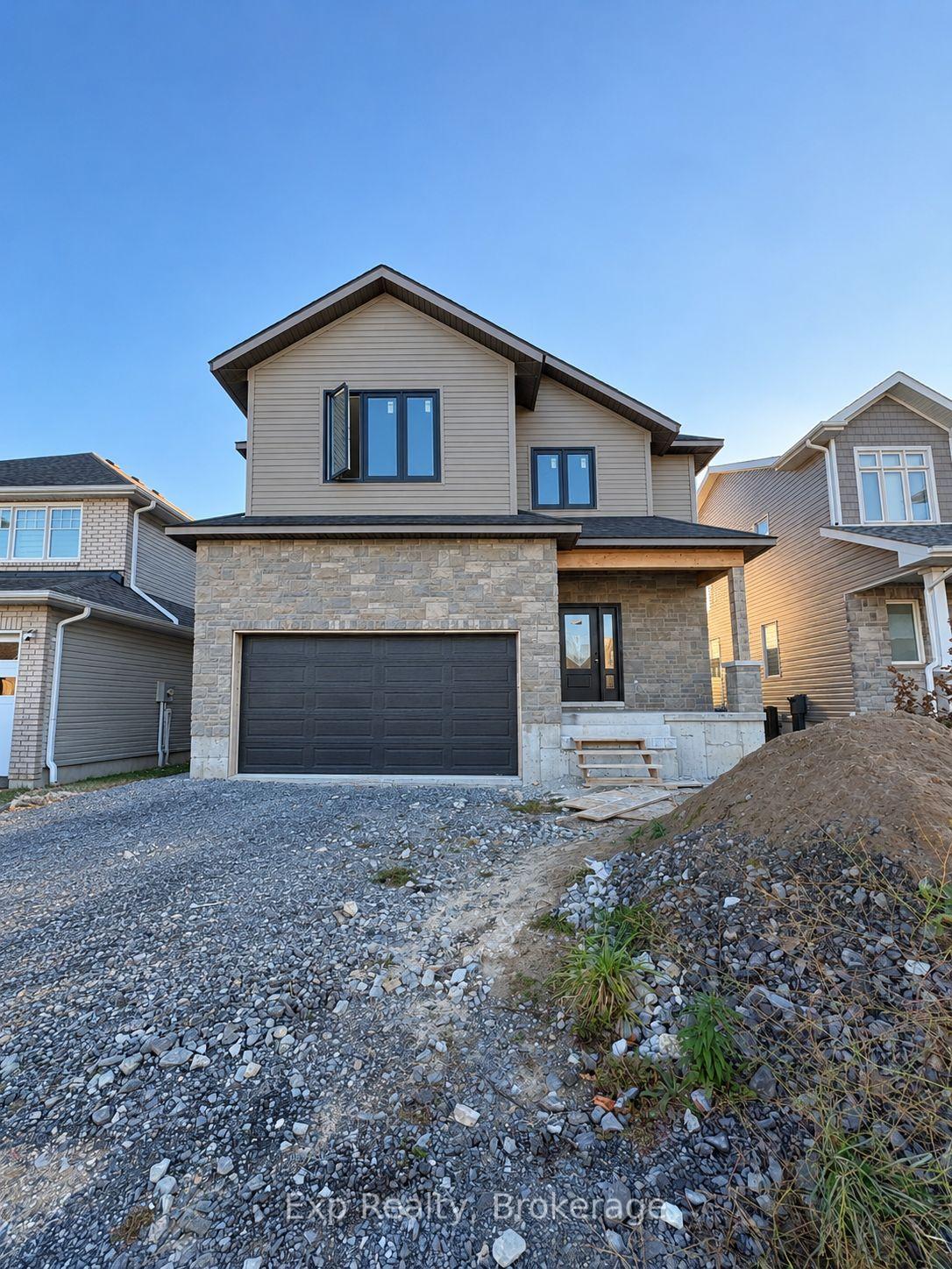 Photo 1 of 1116 Woodhaven Drive, Kingston, City Northwest — HOMEH