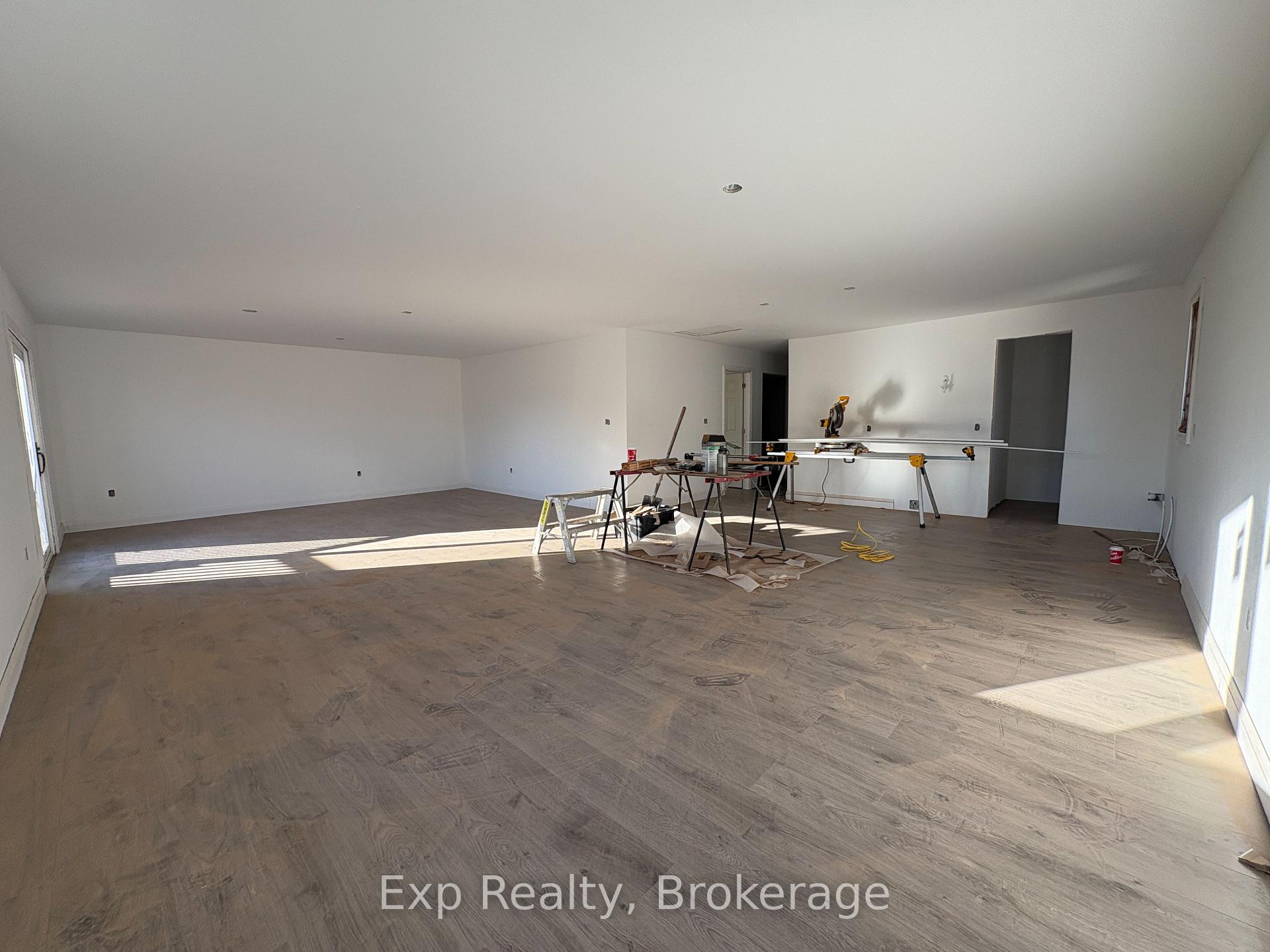 Photo 13 of 1116 Woodhaven Drive, Kingston, City Northwest — HOMEH