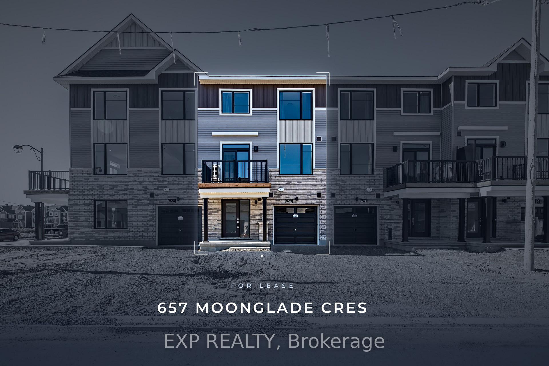 Photo 1 of 657 Moonglade Crescent, Ottawa, Barrhaven - Half Moon Bay — HOMEH